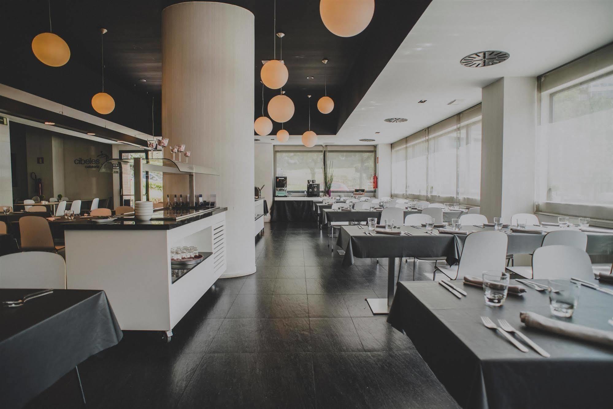 מדריד Hotel Zentral Castellana Norte מראה חיצוני תמונה